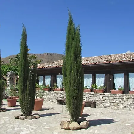 Alloggio per agriturismo Capuano *