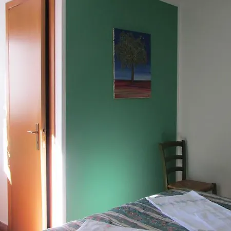 Capuano Alloggio per agriturismo Gangi